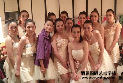 2013年上海工商文藝演出-東方藝術(shù)中心學(xué)員實習(xí)