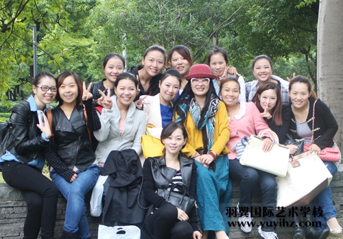 2013年上海工商文藝演出-東方藝術(shù)中心學(xué)員實習(xí)