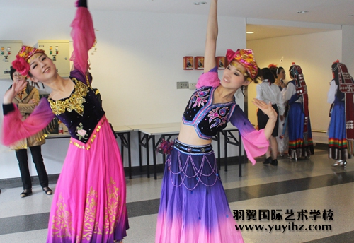 2013年上海工商文藝演出-東方藝術(shù)中心學(xué)員實習(xí)