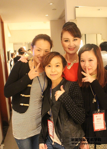 2013年上海工商文藝演出-東方藝術(shù)中心學(xué)員實習(xí)