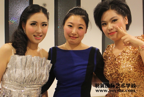 2013年上海工商文藝演出-東方藝術(shù)中心學(xué)員實習(xí)