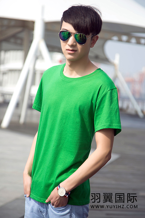 羽翼國(guó)際模特學(xué)員郝青